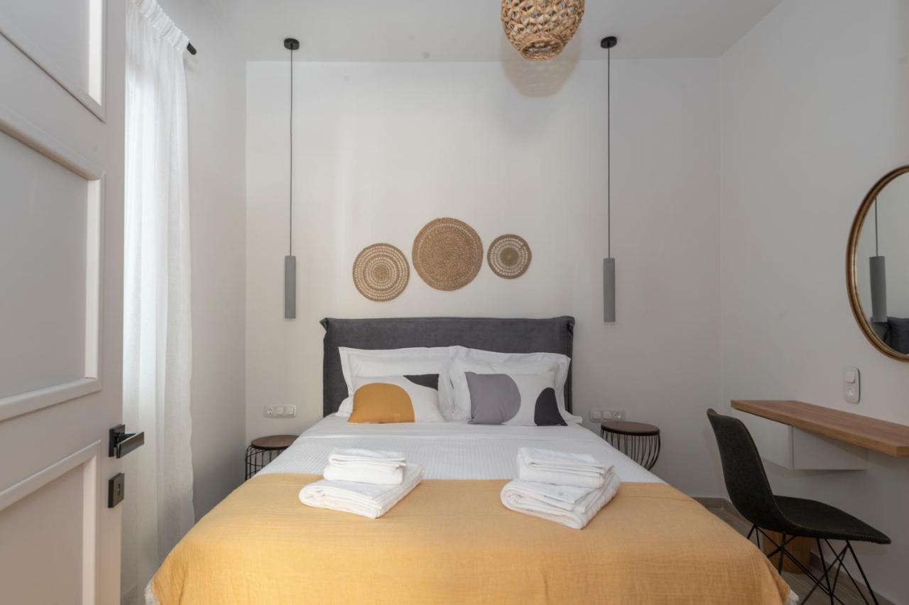 Camara Luxury Apartments Пілос Екстер'єр фото