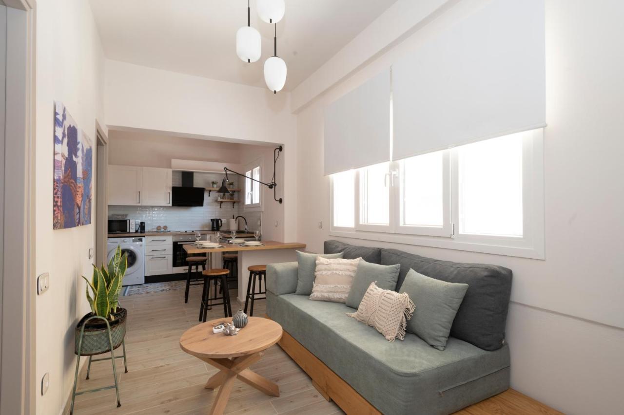 Camara Luxury Apartments Пілос Екстер'єр фото